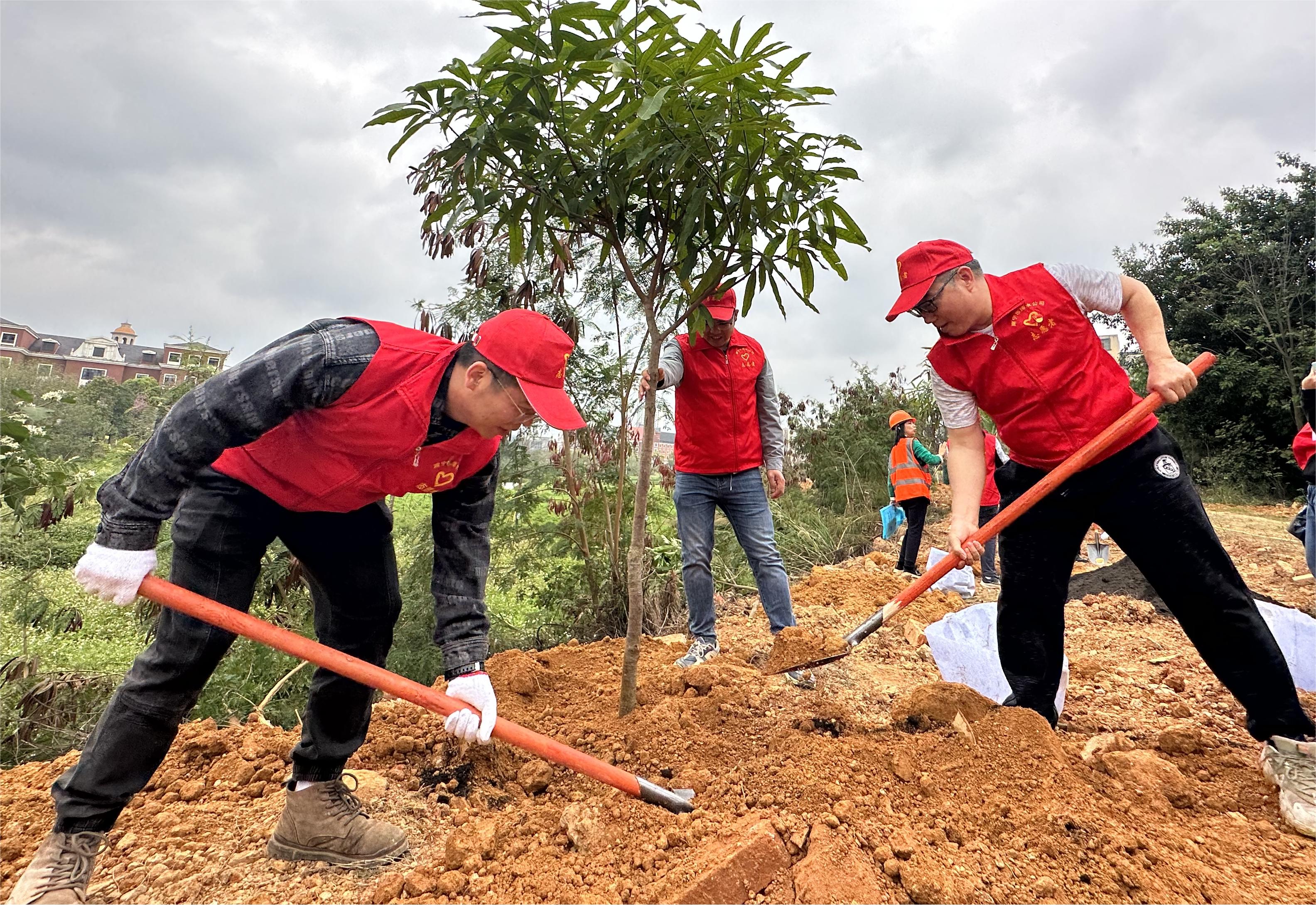 春暖三月學雷鋒，綠水青山黨旗紅 ——排水公司黨總支開展2023年學雷鋒 志愿服務活動